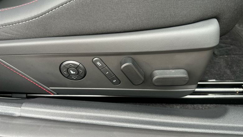 MINI Cooper 135kW E Sport [Level 3] 41kWh 3dr Auto Electric Hatchback